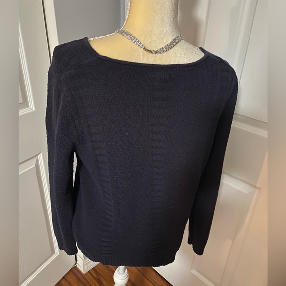 Navy Liz Claiborne Sweater - Picture 3 of 3
